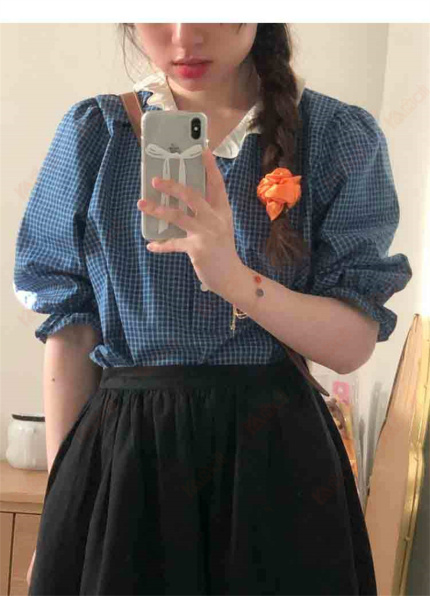 the black skirts